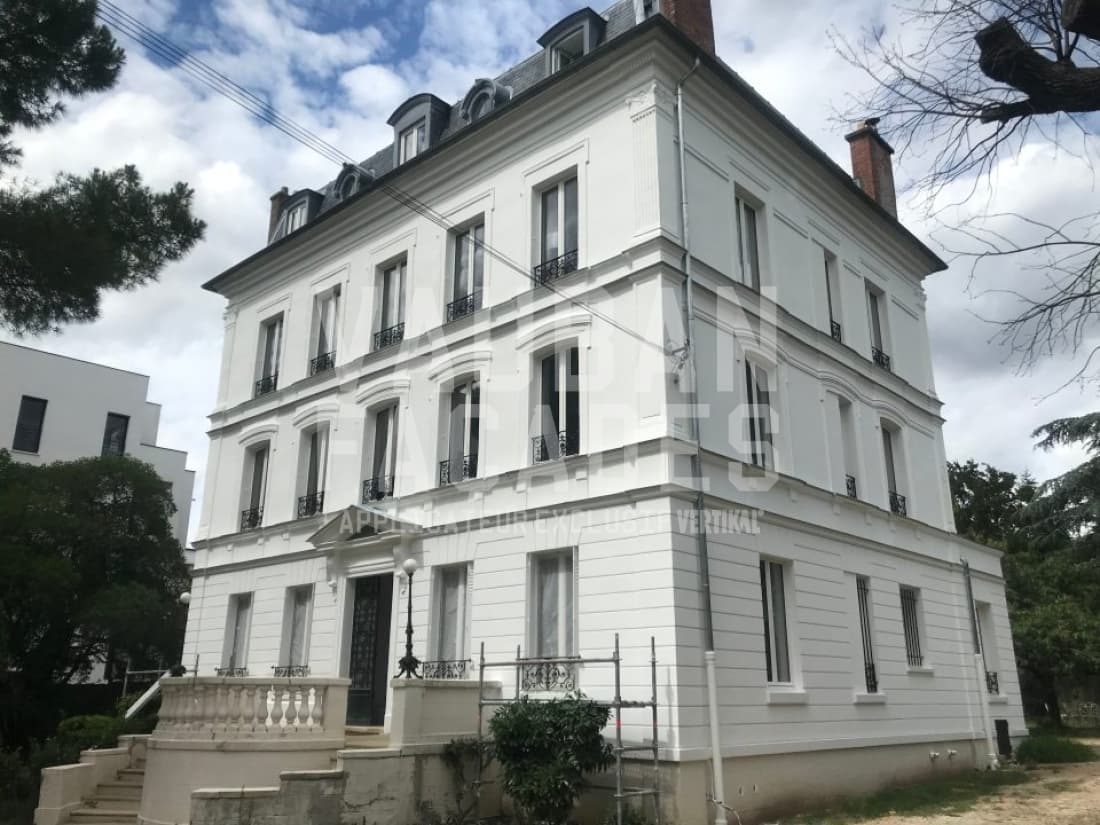 Ravalement de façade en peinture minérale au Raincy